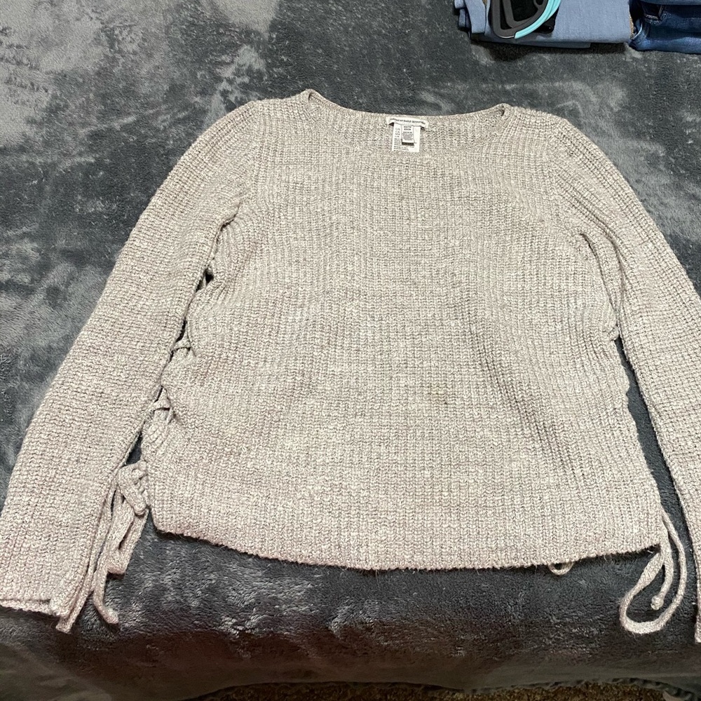 American Eagle Side Tie sweater